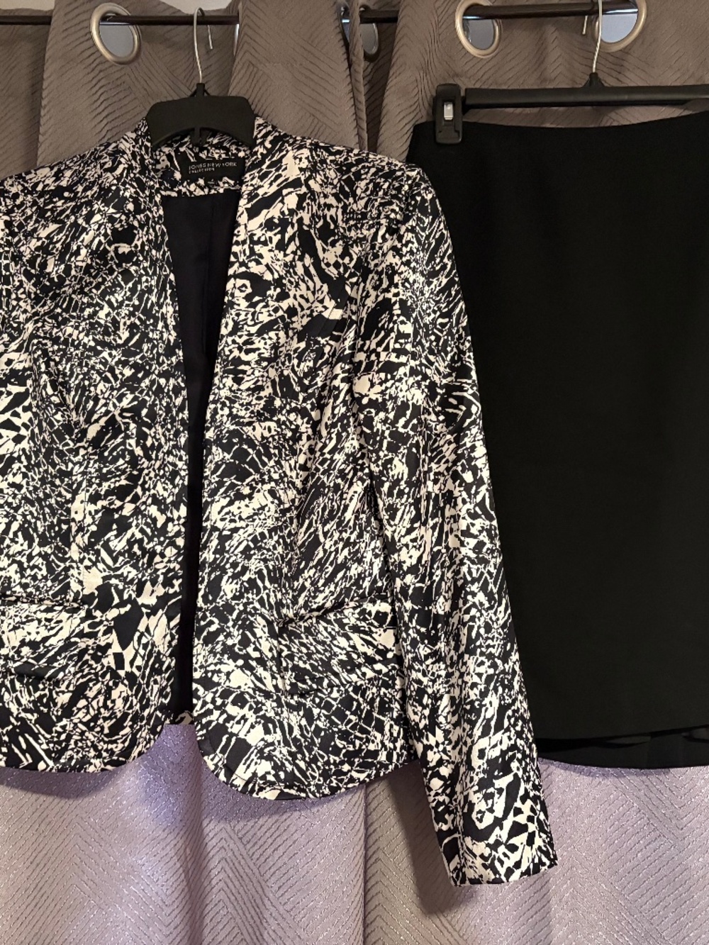Jones New York Suit Set Size 4
